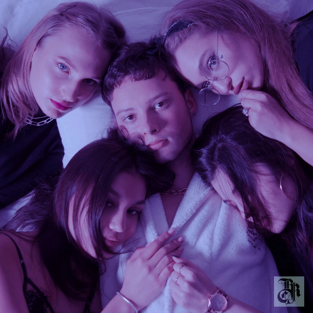 В танце cover