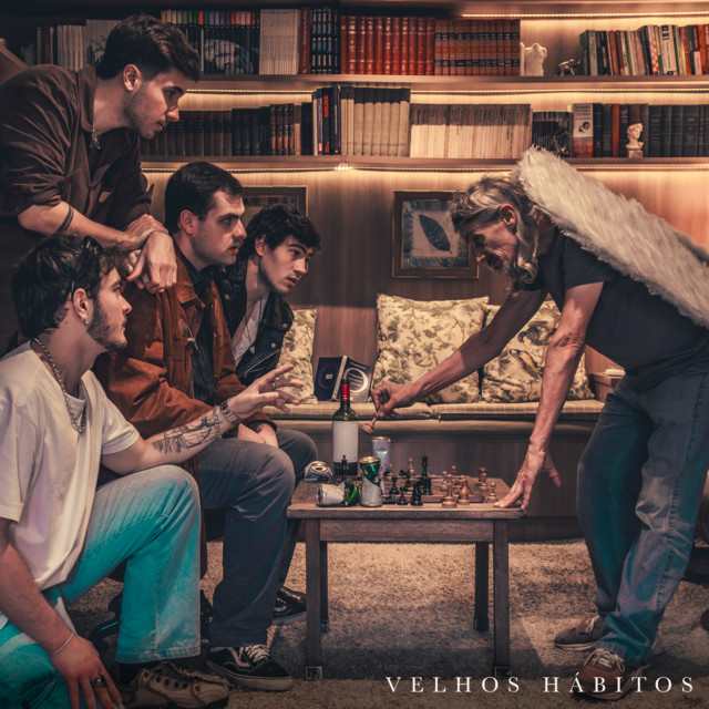 Velhos Hábitos cover art