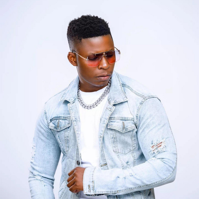Tyfah Guni - Never Leave Me