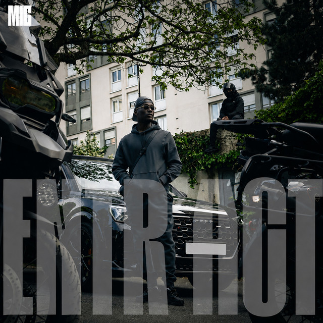 ENTR'ACT cover art