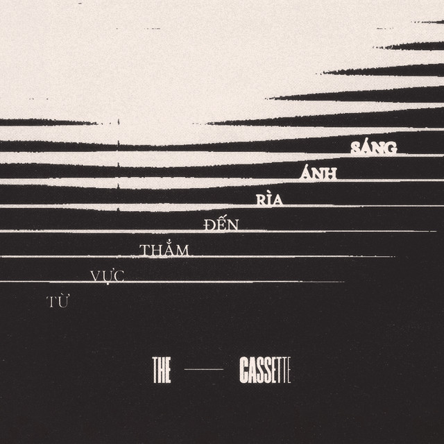 Từ Vực Thẳm Đến Rìa Ánh Sáng cover art