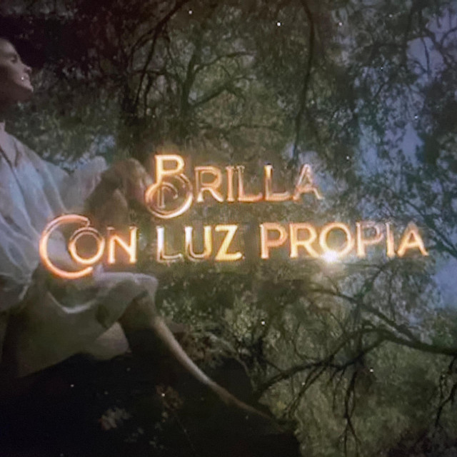 Brilla Con Luz Propia - música y letra de Ines Palacin | Spotify