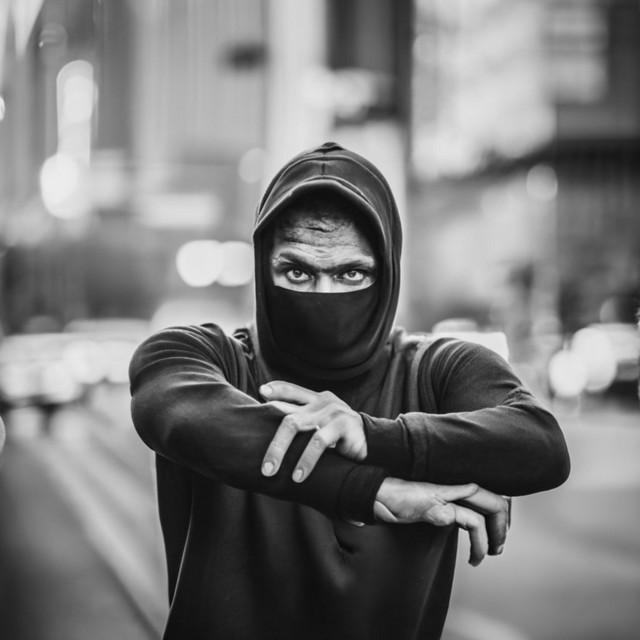 Обкладинка: black — ATASHEEI