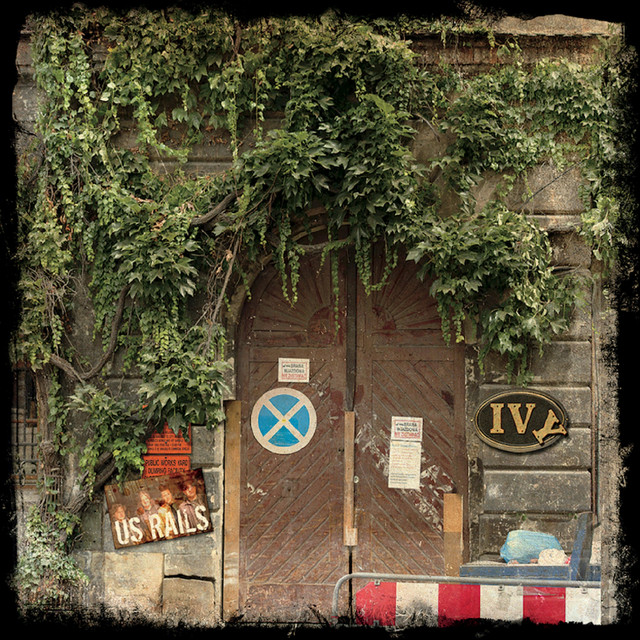 Ivy cover