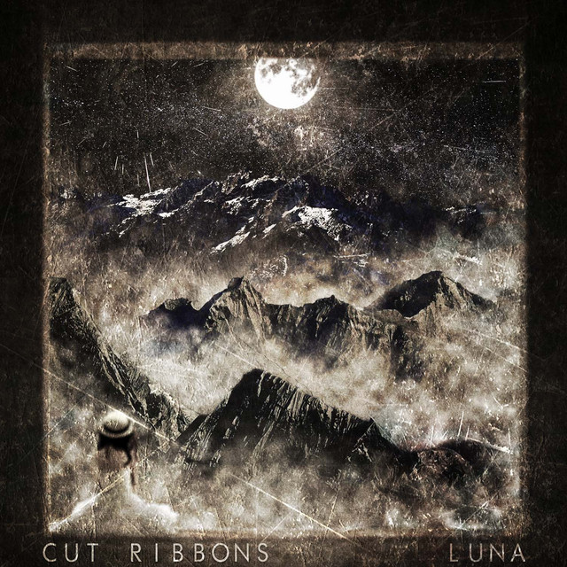 Luna cover