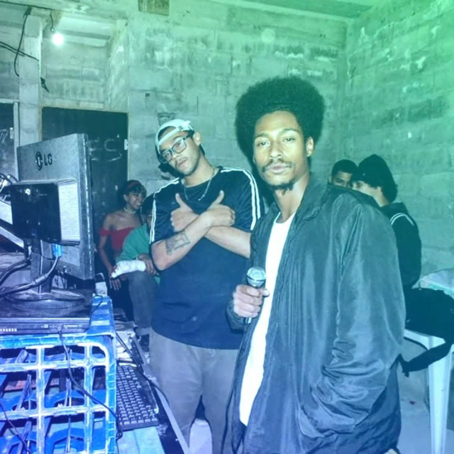 Ela colou no reggae