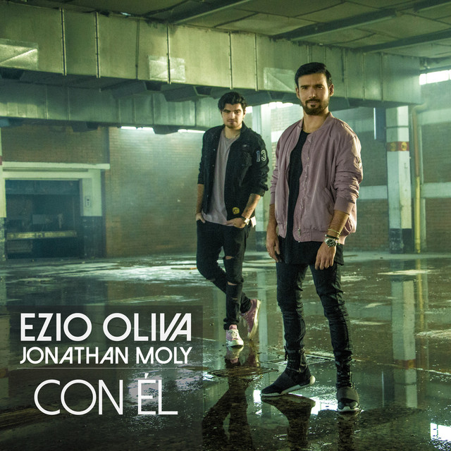 Con Él