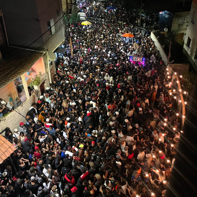 Mc Magrinho & Dj leo bala - MTG - TÔ AQUI EM BH