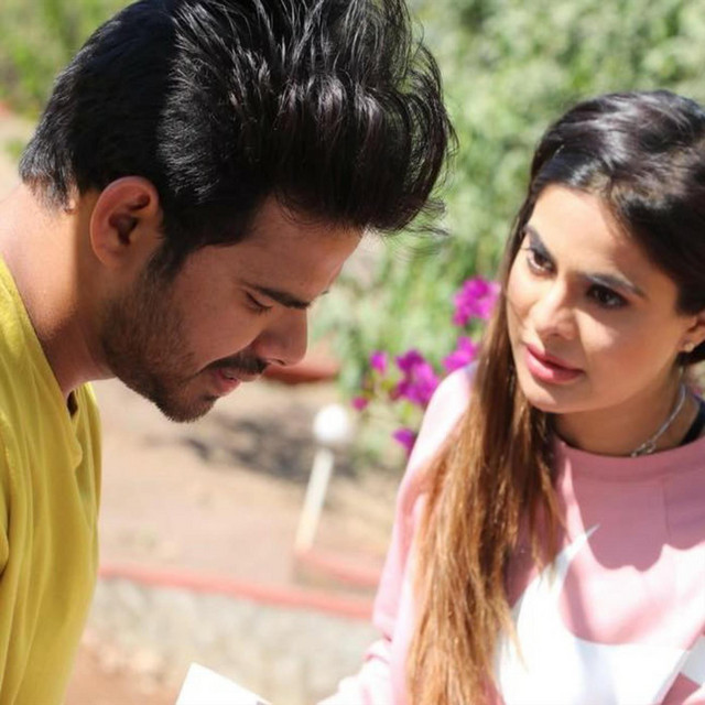 Yeh kaun se raste hain - From "my son"