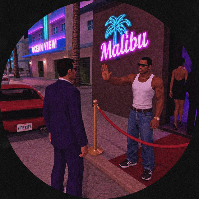 CLUB ENTRANCE