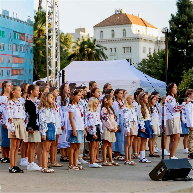 Обкладинка Гурт схід — Буду Співати