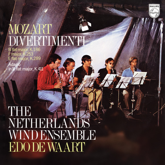 Mozart: Divertimenti II (Netherlands Wind Ensemble: Complete