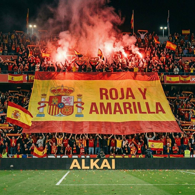 Roja y amarilla