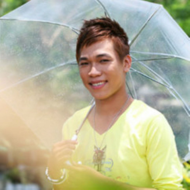 Đông Phương Tường