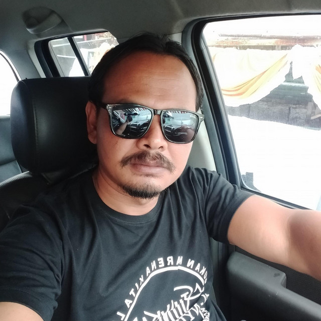 Ngekor Kok Bangga cover art