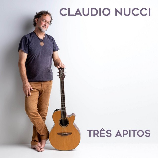 Três Apitos cover art