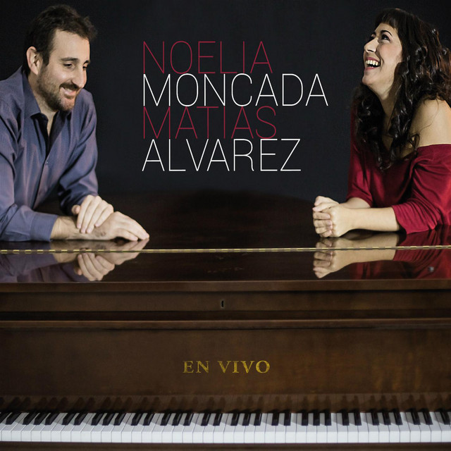 Un momento cover