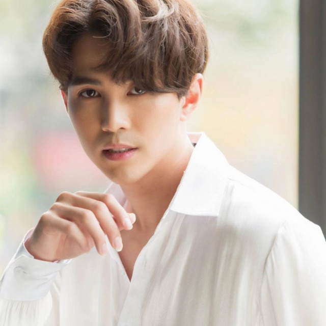 Em Đang Làm Gì Đấy