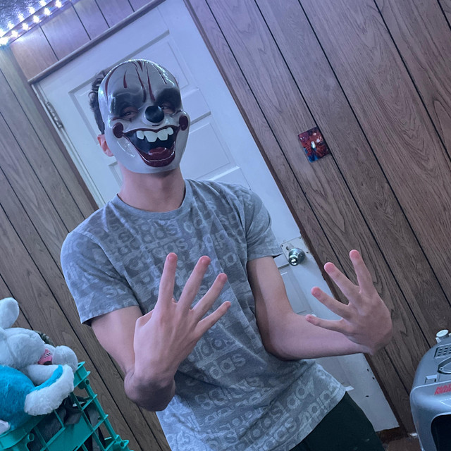 Crazy - Single by E Drizzle | Spotify