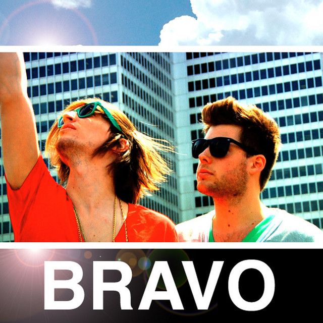 La vie est belle cover art