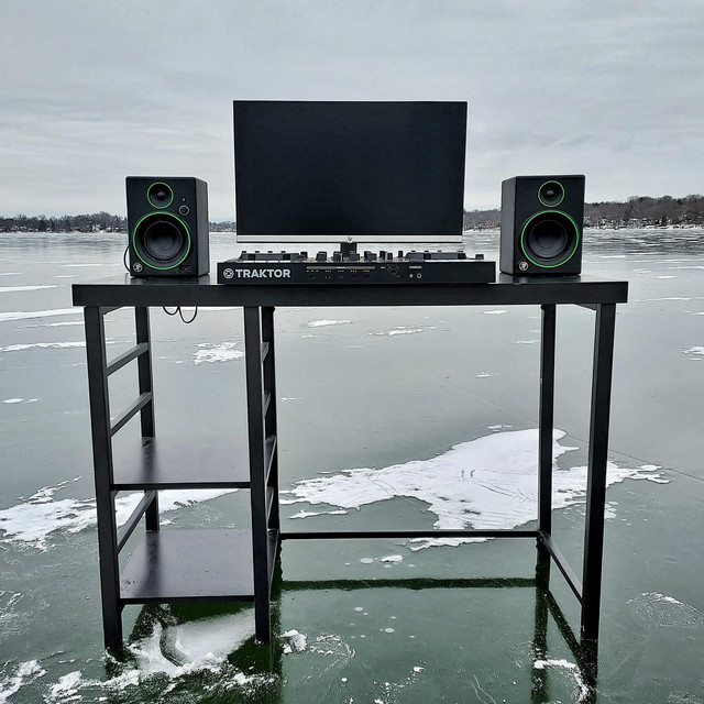 cold feet cover art