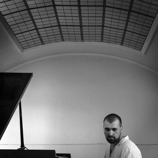 Обкладинка: Under Black Holes — Anton Baibakov