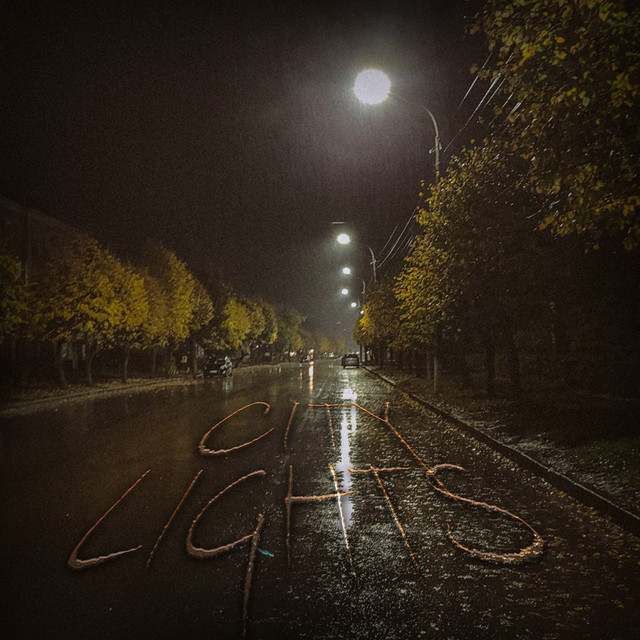 Обкладинка: City lights — NKDA