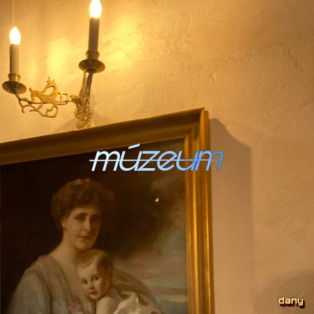 Múzeum cover art