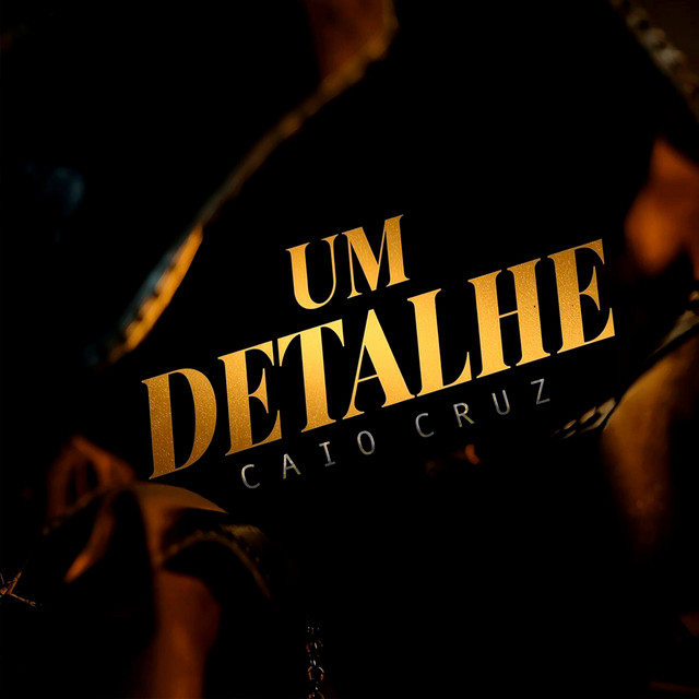 UM DETALHE