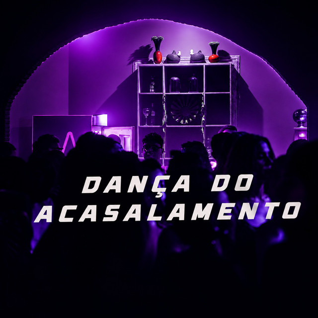 DANÇA DO ACASALAMENTO