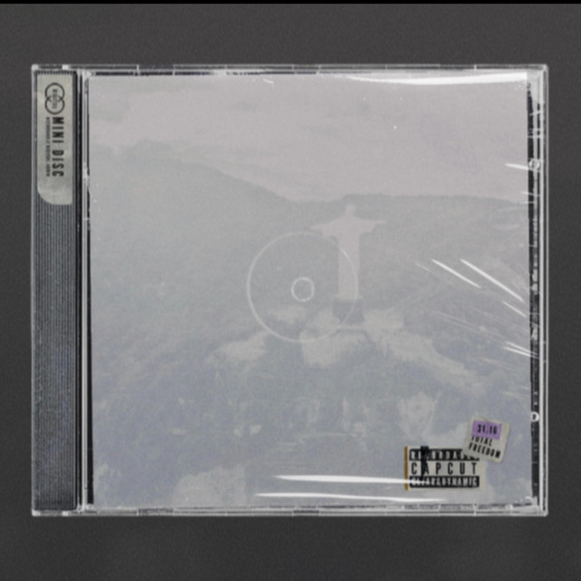 QUE SAUDADE cover art