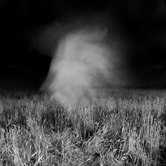 Fantasmas cover art