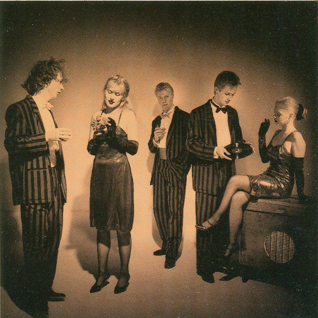 Debut - Album by The Real Group | Spotify