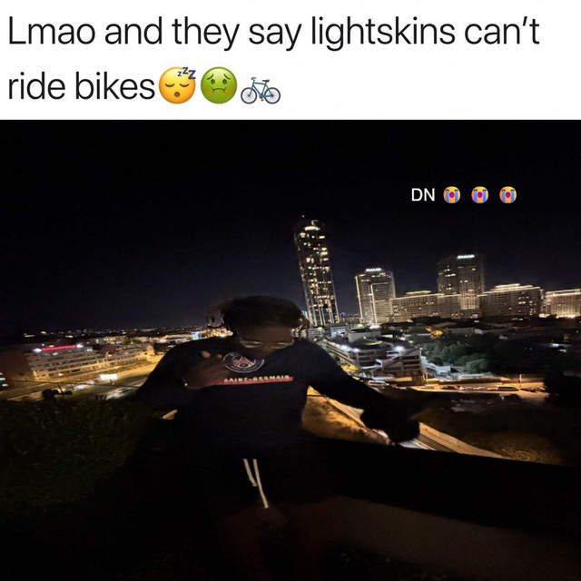 google play chicken sandwhich