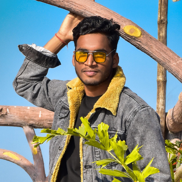 Alfaz - Single by Ayush Pd. | Spotify