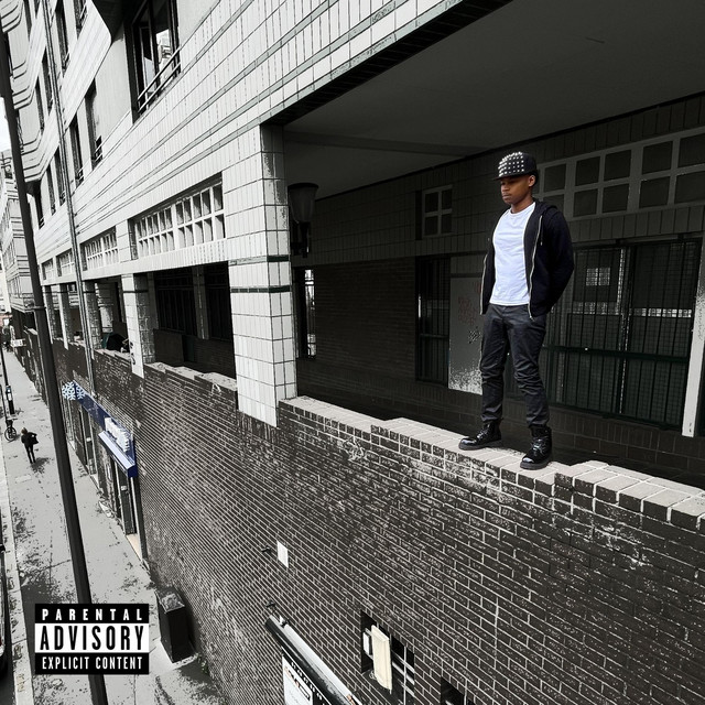 Risques Tape cover art