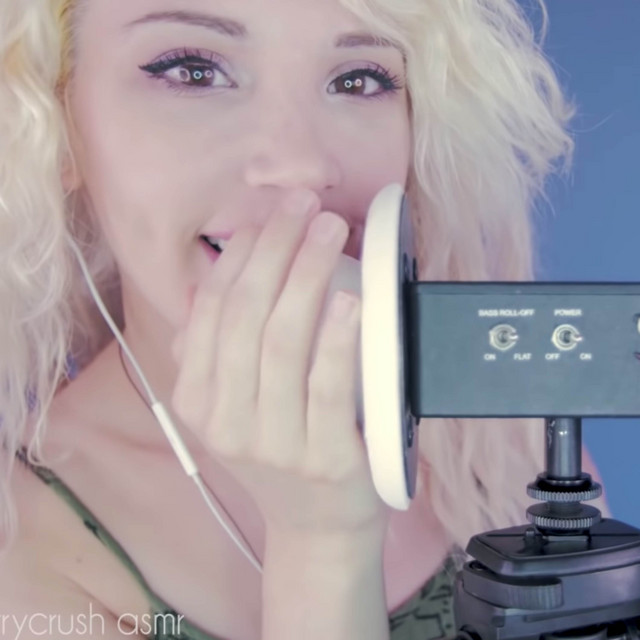 Super Intense Ear Eating cover art