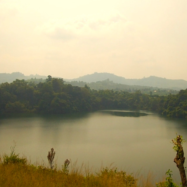 Lake Lyantonde cover