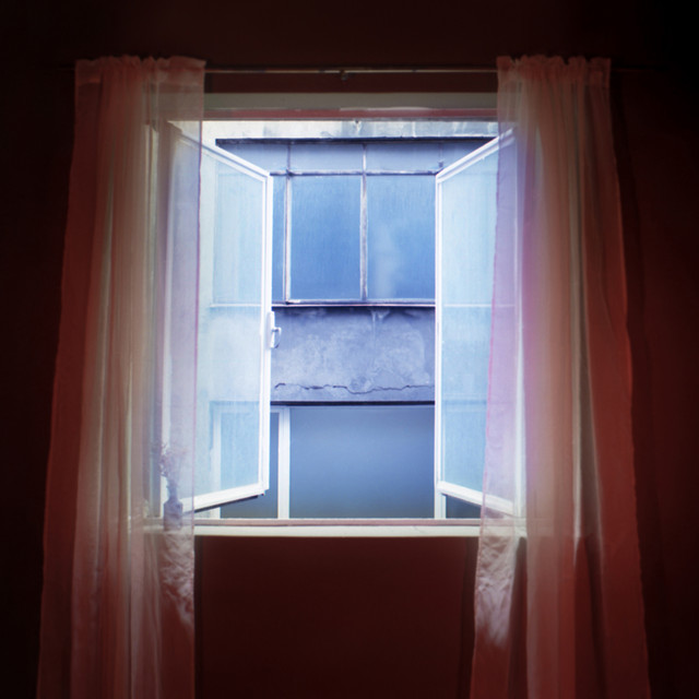 Pequeño Duelo cover art