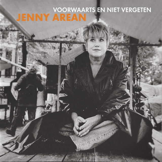 Voorwaarts En Niet Vergeten