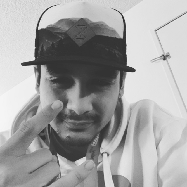 Chitopuff | Spotify