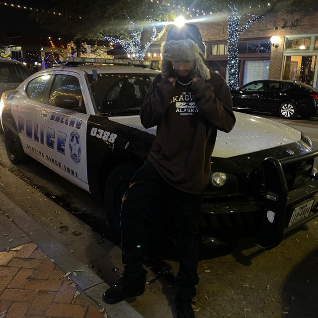 shouldr - Single by junebugg | Spotify
