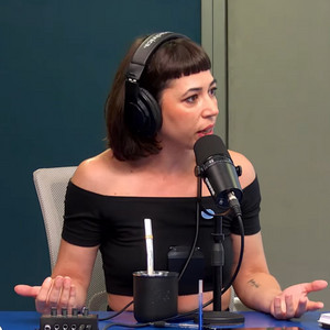 Victoria DE MASI con Pedro ROSEMBLAT | GELATINA podcast cover