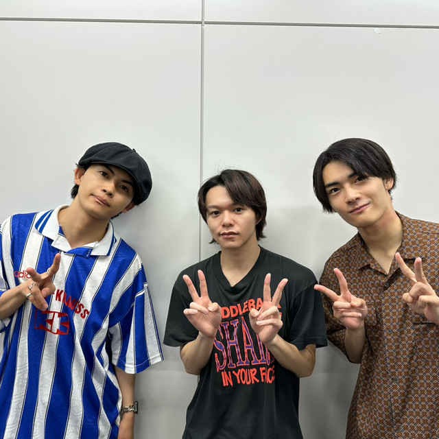 SUPER★DRAGON 志村玲於サイン入り メンバーソロランダムぷにぷにトレカ