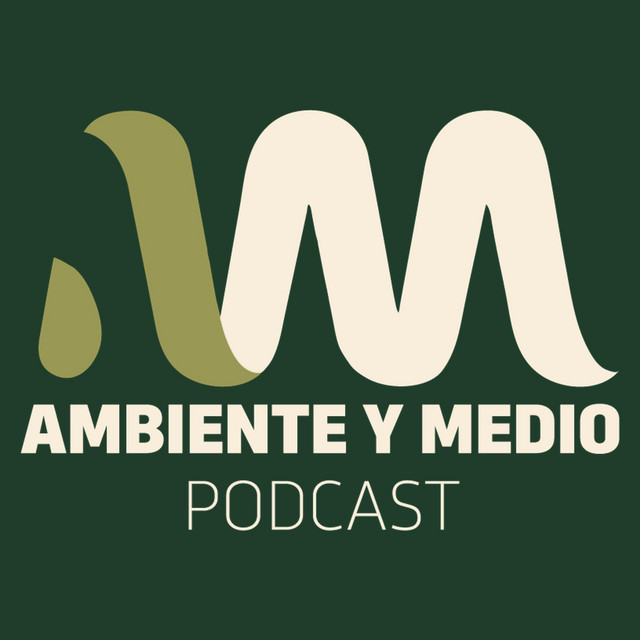 Portada de Ambiente y Medio Podcast