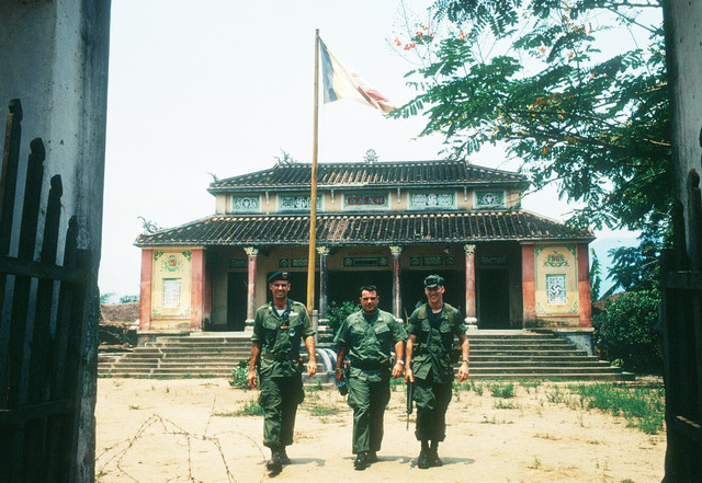 South Vietnam Music - playlist by Andrew Giang | Spotify