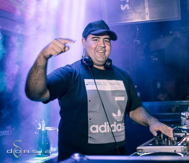 Sonny Fodera Biscits Insane Extended Mix