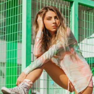 Jada Facer • Acoustic - playlist by Jedi | Spotify