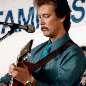 Tony Rice - playlist by Andrew Casebolt | Spotify