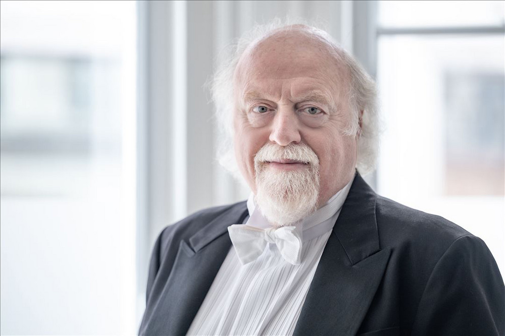 Peter Donohoe image